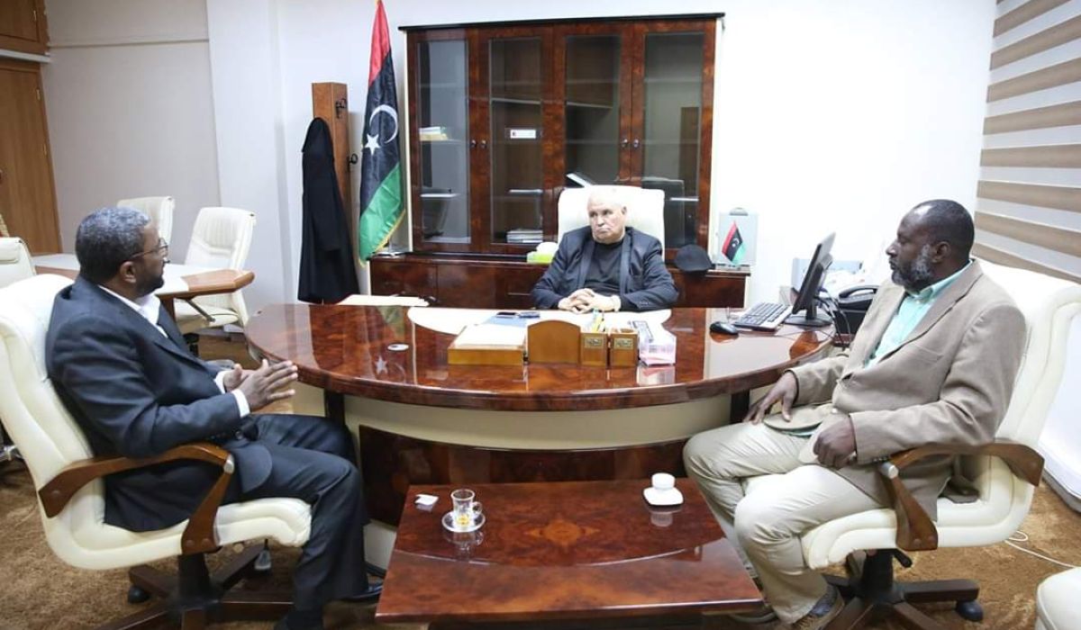 لجنة نازحي أوباري تطالب بتفعيل مشروع محطة أوباري الكهربائية لتحريك العجلة الاقتصادية بالمنطقة