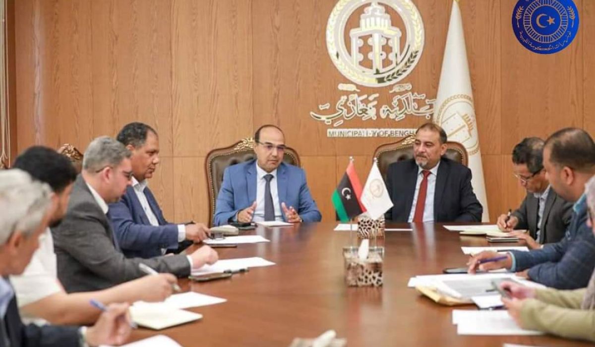 وزير الأشغال العامة بالحكومة الليبية يؤكد أن الحكومة تولي اهتماما كبيراً بملف الإعمار