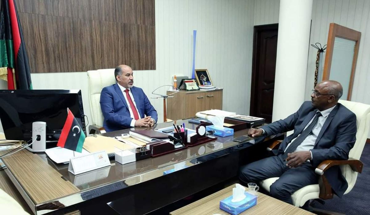 الشركة الليبية القابضة تؤكد استعدادها لحلحلة أزمة الكهرباء في ليبيا