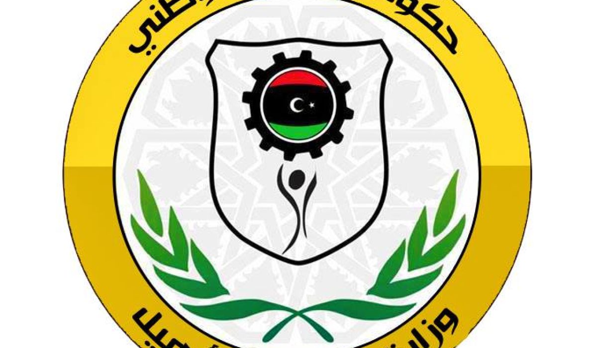 وزارة العمل تلتحق بالمعلمين في اعتصام زيادة المرتبات