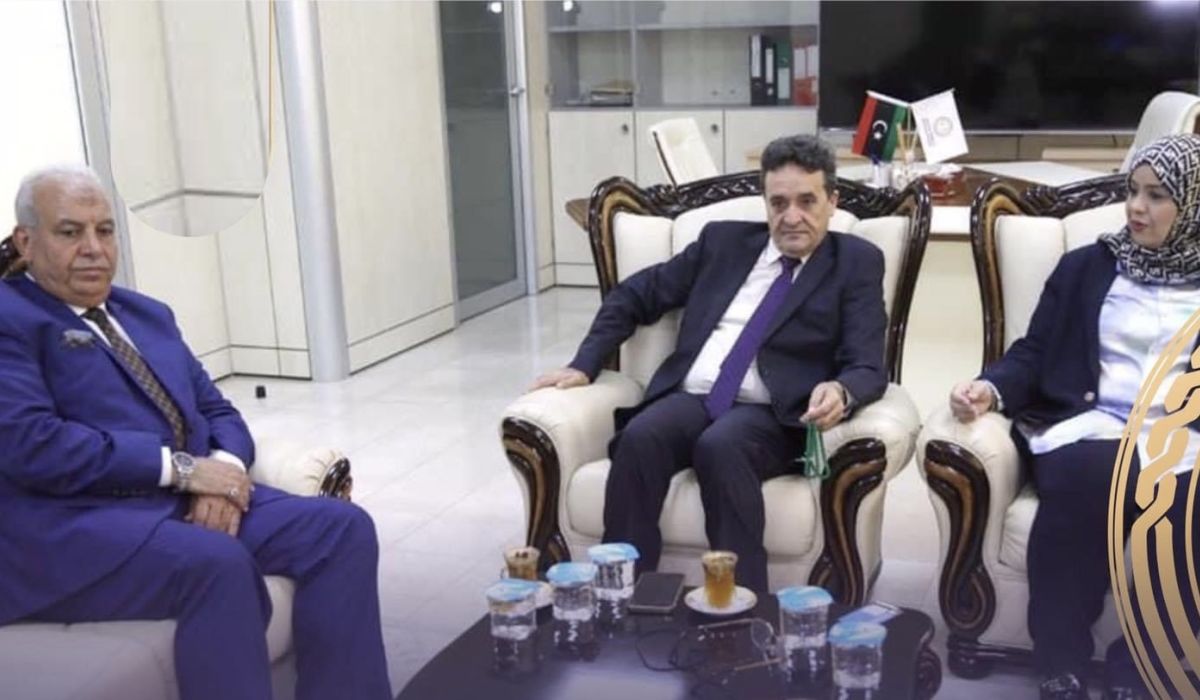 الغويل يلتقي وزيرة الشؤون الاجتماعية لمناقشة عدد من الملفات المشتركة