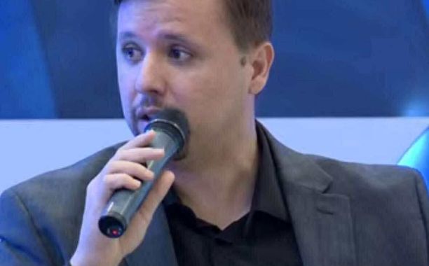 عون لراديو فرنسا"Rfi": الشركات الأجنبية ستعاني من عواقب كارثية والسبب وزير نفط غير شرعي.. هذه التفاصيل