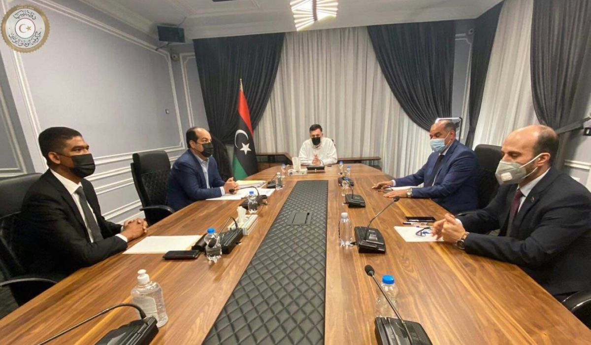 الرئاسي يصدر قرارا بتمديد فترة العمل بالسماح باستيراد السلع والبضائع دون الالتزام بآليات الدفع المصرفية