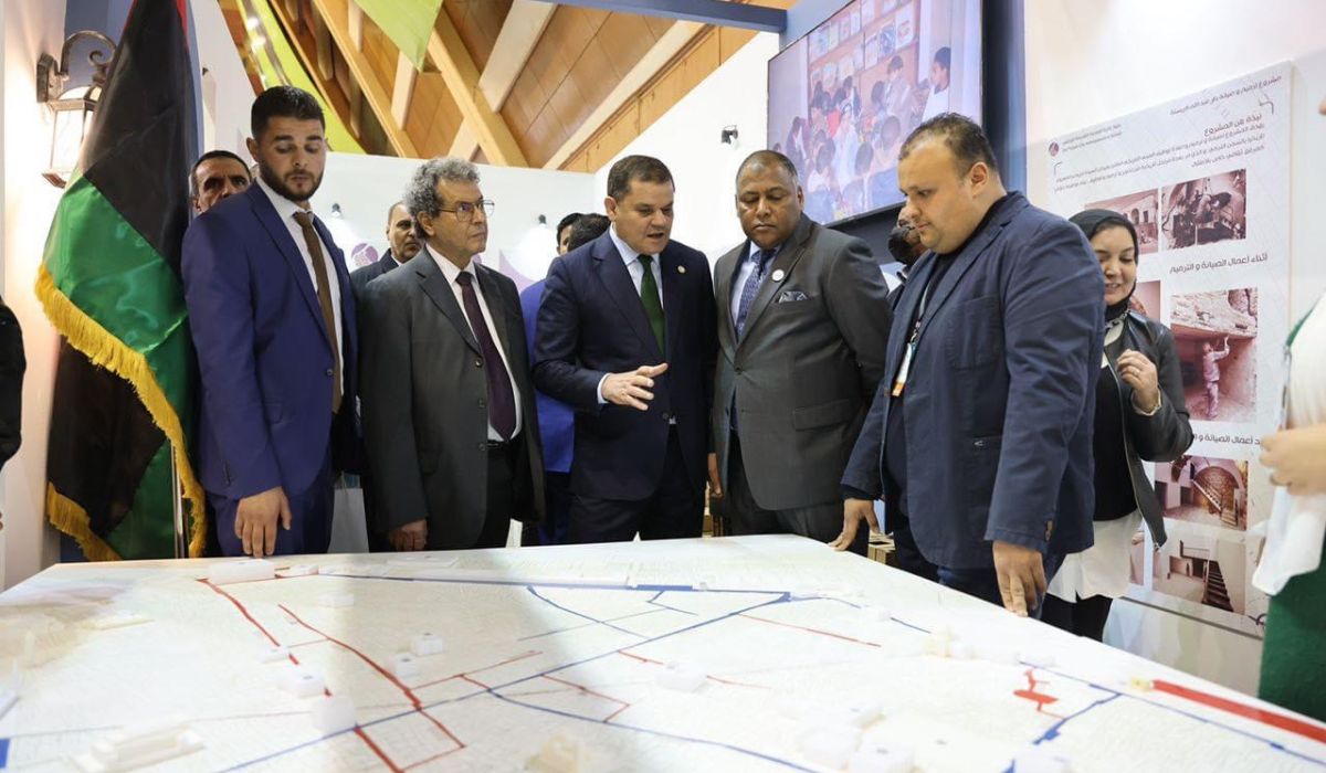 رئيس حكومة الوحدة الوطنية يشارك في افتتاح معرض "العُمران 2022"