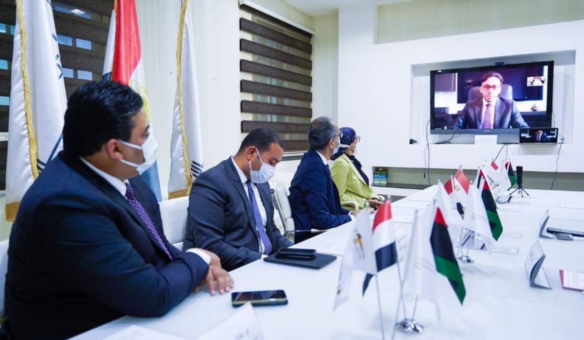 وزير الاتصالات المصري :الفترة المقبلة ستشهد توفير المزيد من خدمات الاتصالات التي تخدم الشعبين
