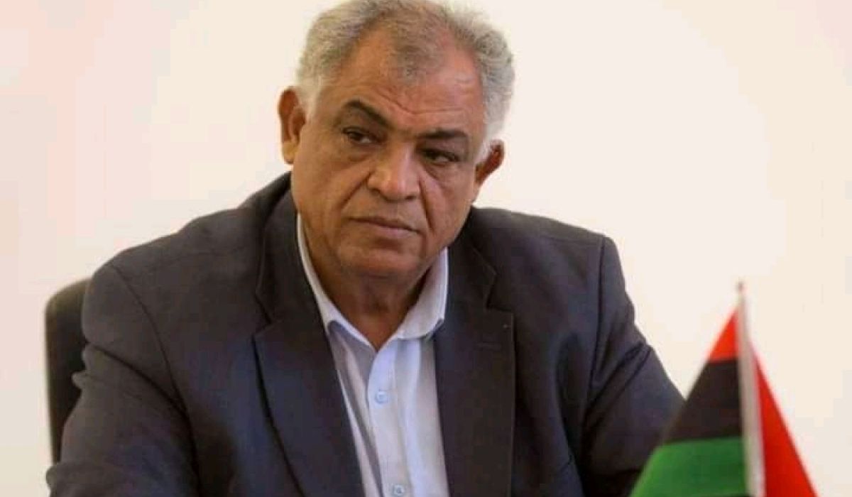 القطراني يصدر قراراً بشأن إشهار جمعية "مربي النحل فزان التخصصية"