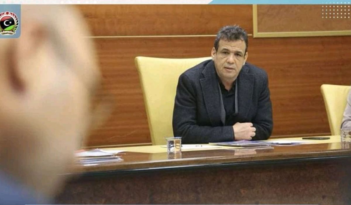 "أبوجناح" يبحث مع وفدًا من وزارة الصحة التركية تحسين الخدمات الطبية بالمراكز التخصصية والمستشفيات العامة بالجنوب