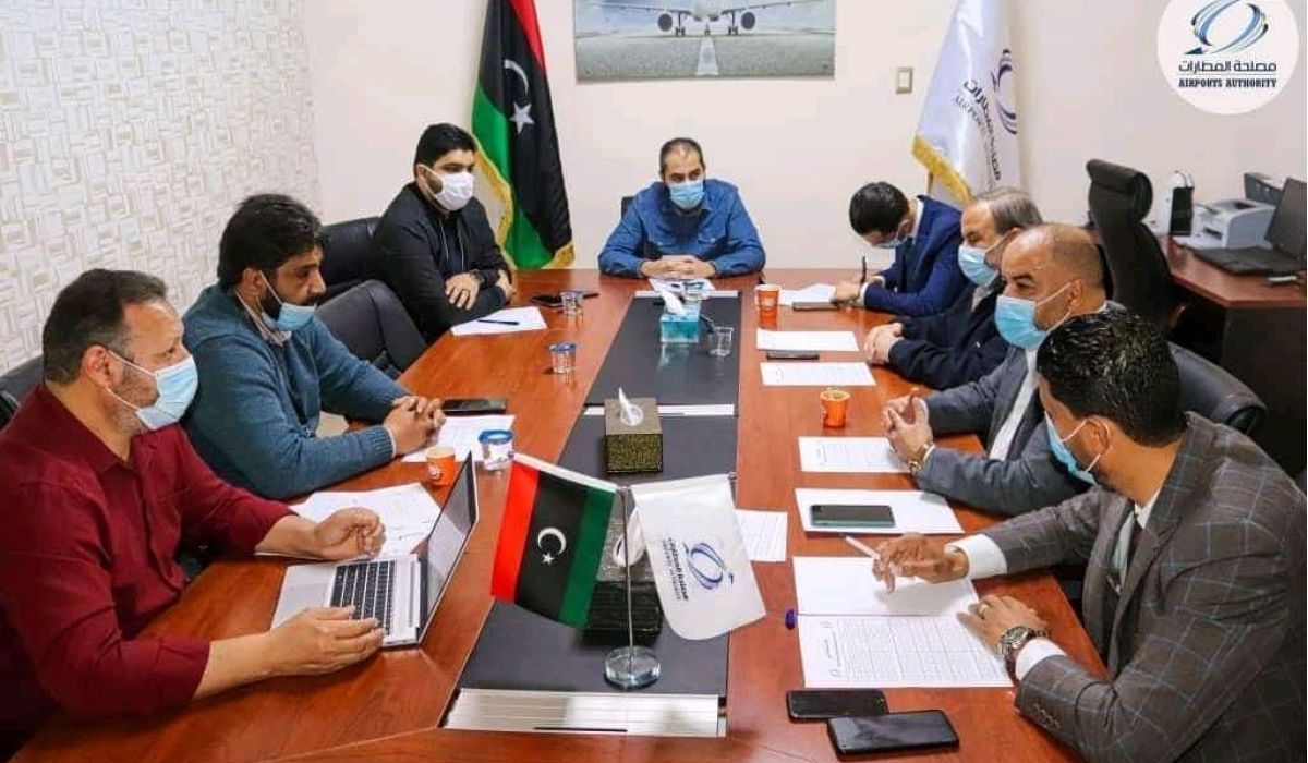مصلحة المطارات مصراتة تجتمع لمناقشة إعادة جدولة مواعيد الرحلات بمطار مصراتة"