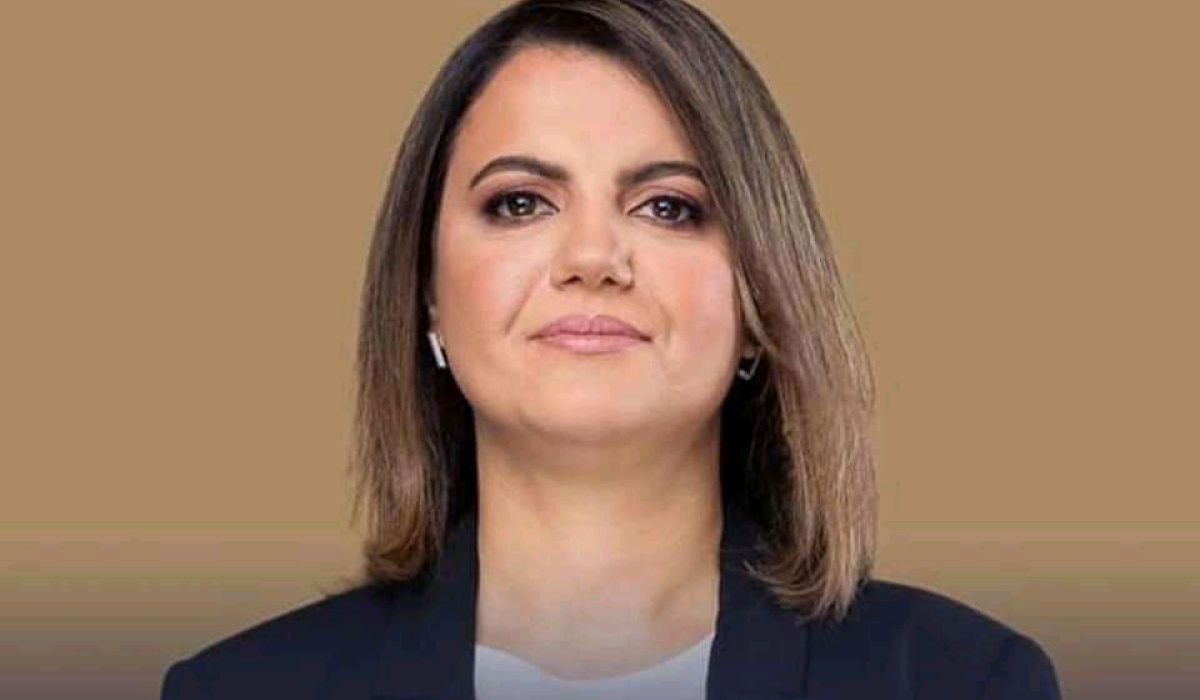 المنفي يصدر قراراً بشأن إيقاف المنقوش عن العمل وإحالتها للتحقيق