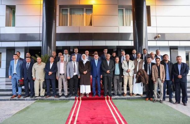 الوطنية للإنشاءات النفطية تطلع "صنع الله "على التحديات والعراقيل التي تواجه الشركة بسبب تعطل الميزانيات