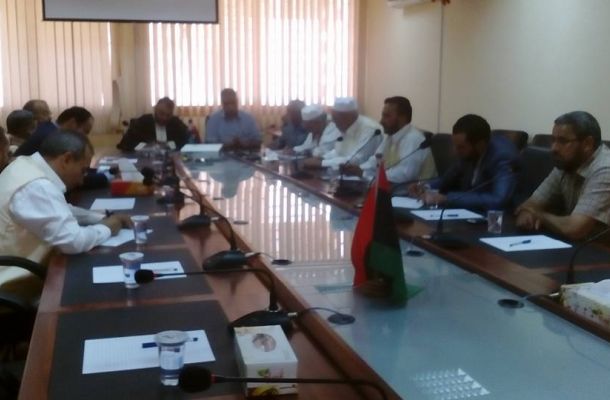 الحكم المحلي بالحكومة المؤقتة تشكل لجنة لإعداد قرار بشأن الاستثمار المحلي