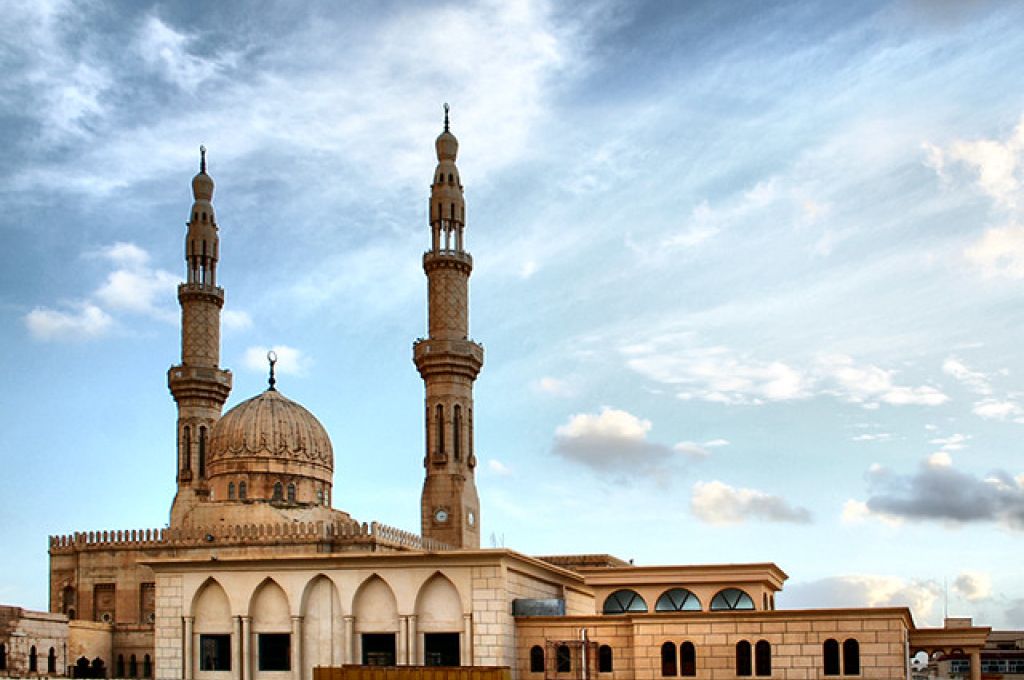 الجالية الليبية تطالب الوفاق بإجلائهم من تركيا قبل إغلاق المطارات