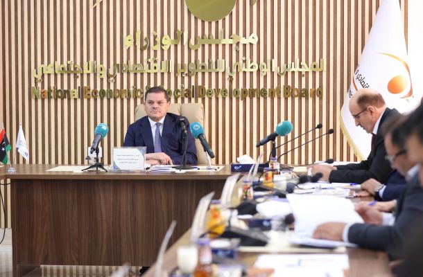 مصرف الجمهورية يبحث سبل التعاون مع البنك التجاري البريطاني