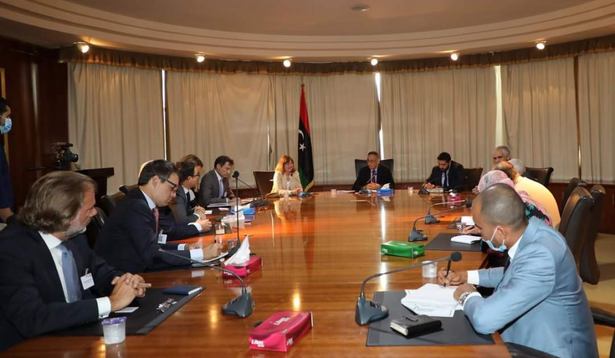 الحويج يبحث مع سفيرة فرنسا لدى ليبيا رفع مستوى التبادل التجاري بين البلدين