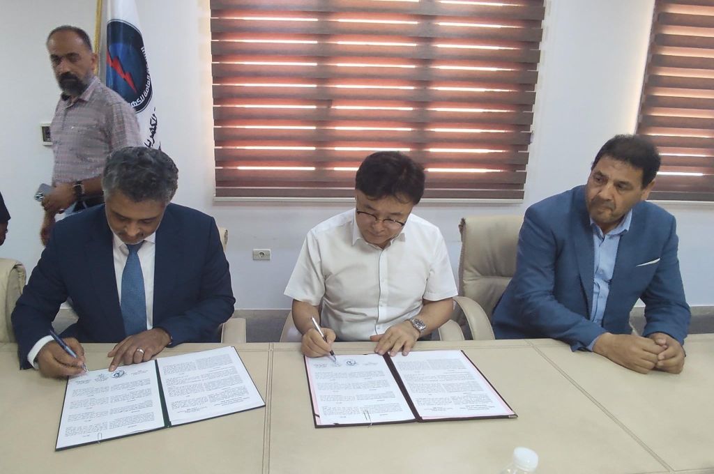 مالية الوحدة الوطنية تطالب مراقبون الخدمات المالية بحفظ الوثائق والبيانات والمعلومات الإدارية والمالية وأرشفتها يدوياً والكترونياً