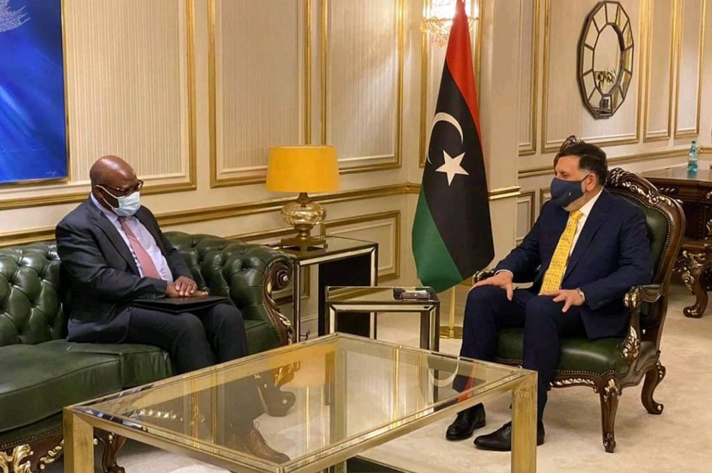 صحيفة فرنسية : ألكسندر جوهري بطل رئيسي في قضية التمويل الليبي و المستندات المصرفية تثبت ذلك