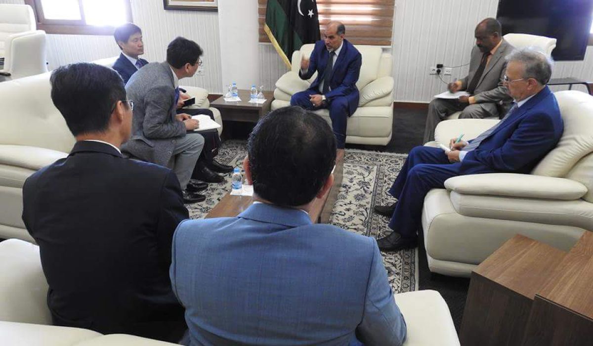 كاجمان يناقش مع سفير كوريا الجنوبية ملف المهندسين المختطفين بمنظومة النهر الصناعي