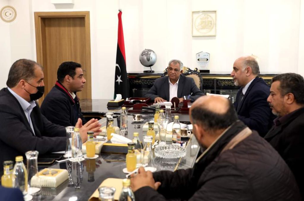وزارة الشؤون الاجتماعية تشكّل لجاناً لحصر ذوي الإعاقة وأبناء الرعاية الاجتماعية من المتقدمين لمنحة الزواج المقرّرة لهم
