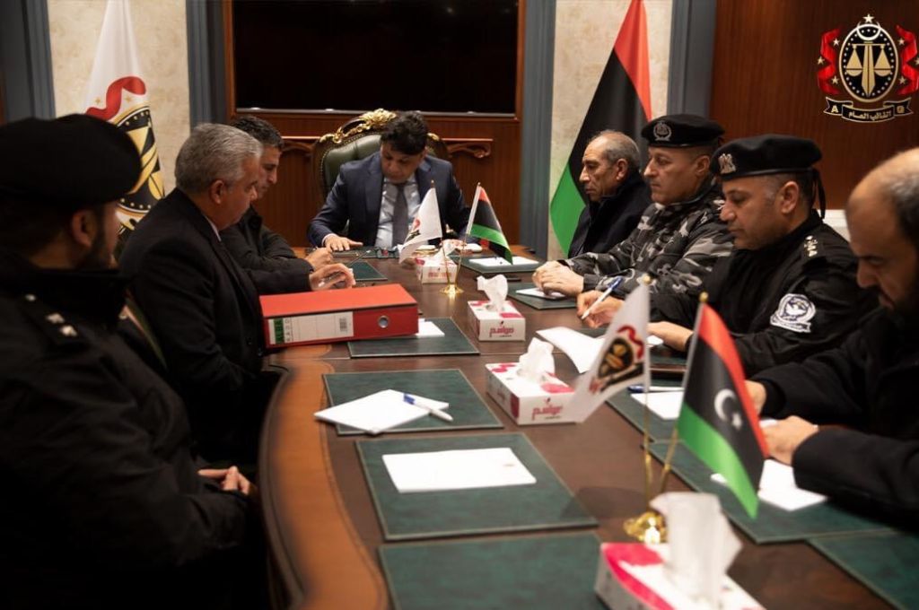 "القطراني" يؤكد على تحسين مستوى الخدمات بمناطق الهلال النفطي