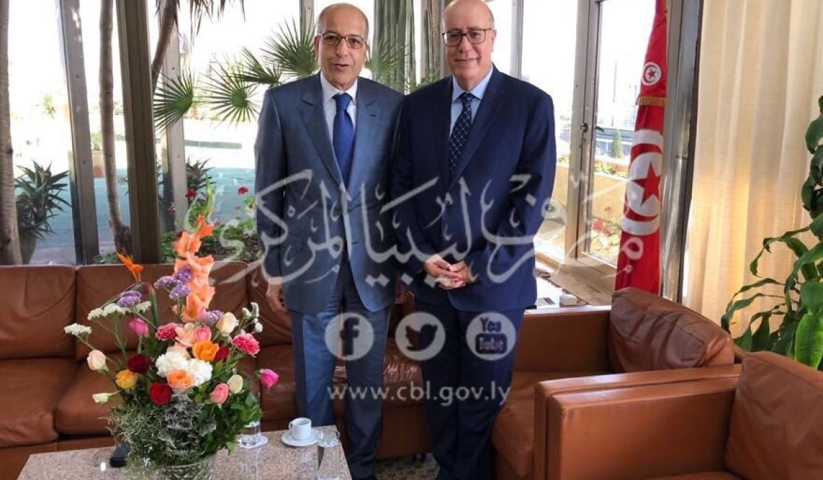 الكبير يجتمع بمحافظ البنك المركزي التونسي