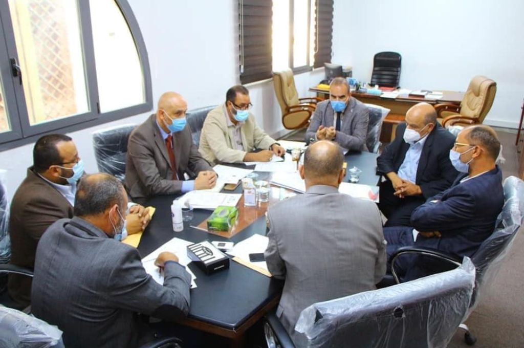 وزير العمل ووزير المالية و"شكشك" يشاركون أعضاء مجلس النواب بطرابلس آلية الإفراج عن مرتبات العاملين بالجهات العامة