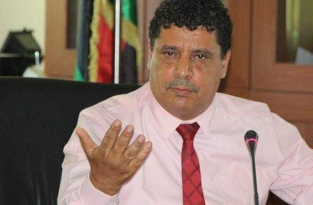 "إبراهيم والي" يكتب : قرار الرئاسي بخصوص المصرف الخارجي سيعرض الأموال الوطنية لخطر التجميد...ومخالف لفتوى إدارة القانون وقانون مصرف ليبيا المركزي