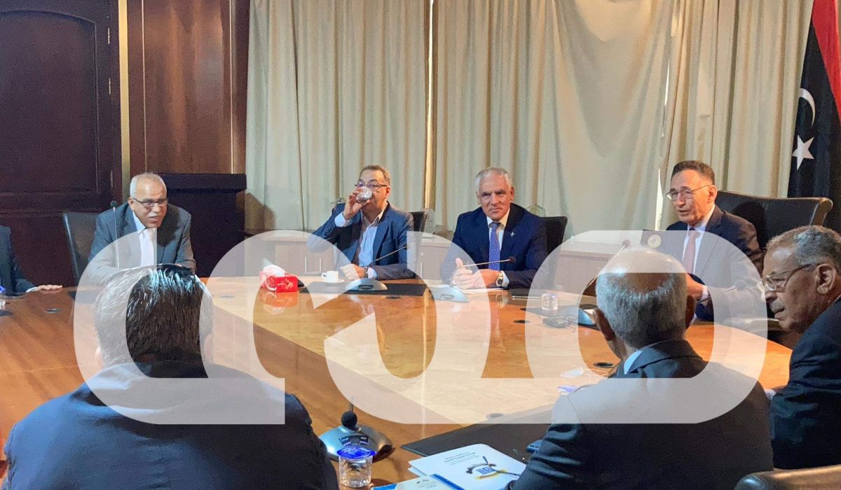 خاص: اجتماع وزير الاقتصاد والتجارة مع غرف التجارة والصناعة والزراعة ليبيا لمناقشة عدد من الملفات