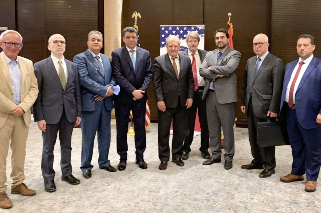 بيان للمركزي يكشف ما أنفقته وزارة الاقتصاد والتجارة خلال أربعة أشهر من عام 2022