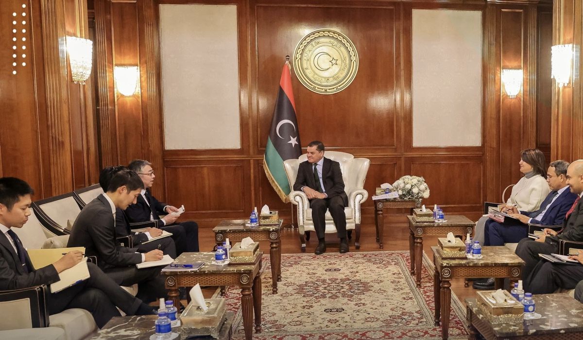 "الدبيبة" يُناقش مع نائب وزير خارجية اليابان التعاون الاقتصادي بين البلدين وفتح السفارة اليابانية في طرابلس
