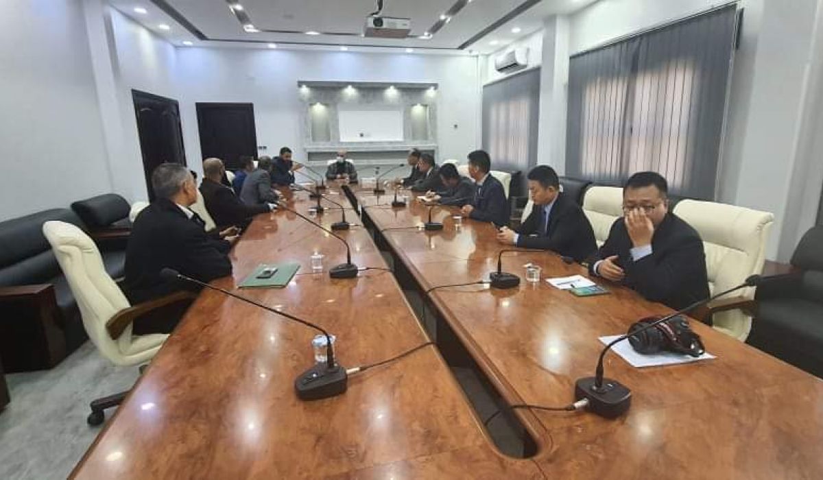 خاص: منير عصر يستقبل الشركة الغربية الصينية لمناقشة عدة مواضيع