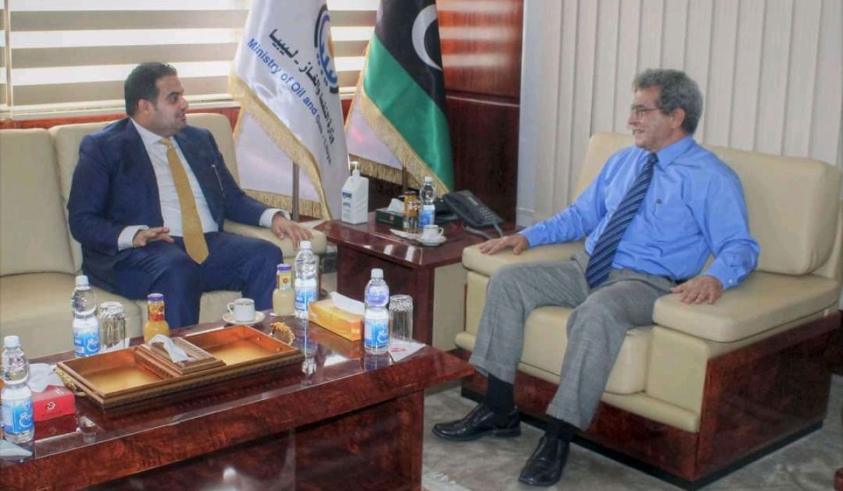 عون يؤكد على دعمه لتطوير المنشاءات النفطية وتسويق المنتجات والرفع من المقدرات النفطية والغازية