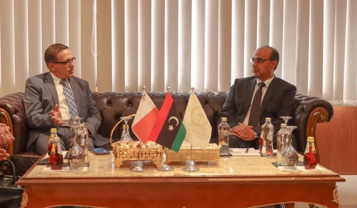 السفير المالطي يقوم بزيارة لبلدية بنغازي لمُناقشة الإجراءات المُتعلقة بفتح القُنصلية المالطية