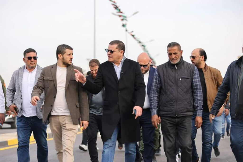 "الدبيبة " يقوم بزيارة لحديقة الحيوان تمهيدًا لإعادة افتتاحها