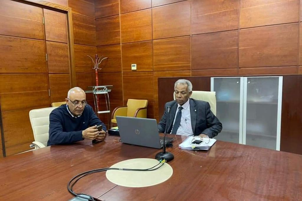 الوحدة فرع زليتن يعلن عن البدء في قبول طلبات شراء النقد الأجنبي