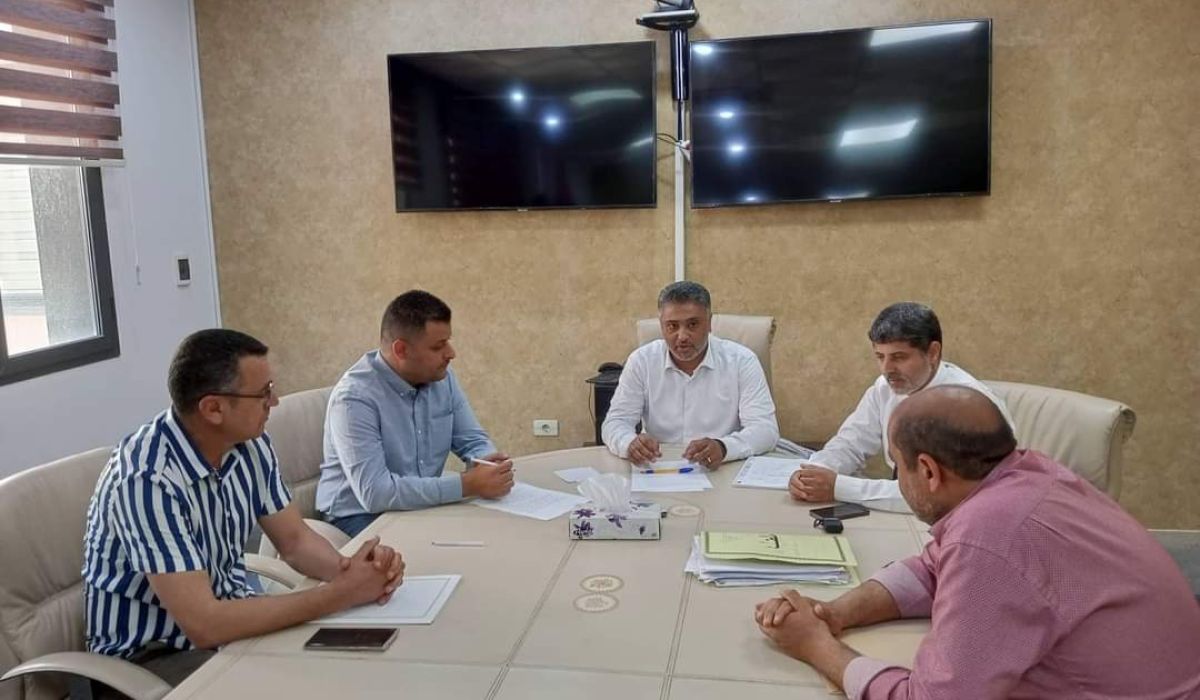 "العامة للكهرباء " تبحث مع بلدي أبوسليم الإجراءات التي من شأنها التقليل من ساعات طرح الاحمال