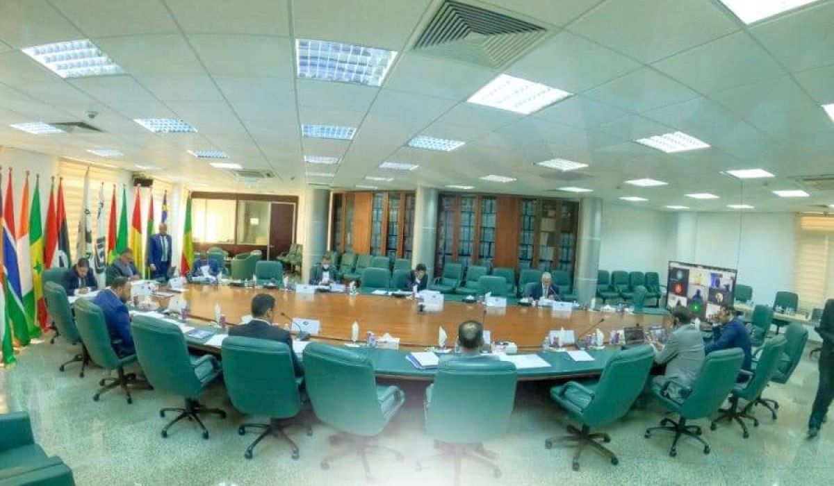 مصرف الساحل والصحراء للاستثمار والتجارة يجتمع لمناقشة آخر المستجدات بشأن إحلال المنظومة الجديدة