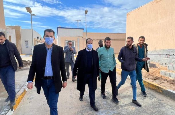 وزير الصحة يبحث مع السفير الإيطالي سبل تعزيز التعاون الصحي المشترك بين البلدين