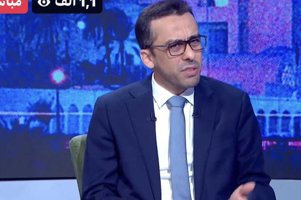 الدولار يسجل ال5 بالسوق الموازي