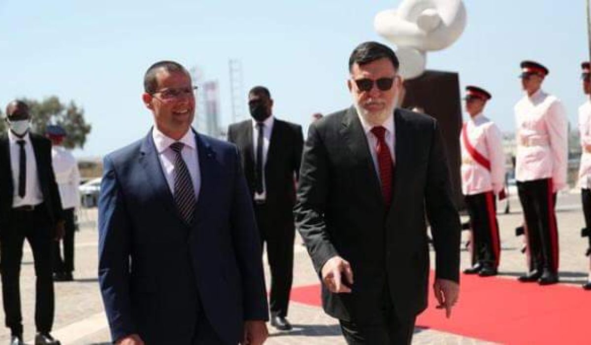السراج ورئيس الوزراء المالطي يتفقان على زيادة الاستثمار والتعاون المشترك بين البلدين