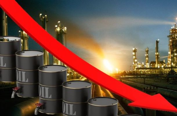 أسعار الذهب تشهد انخفاضا طفيفا في ظل تذبذب سعر صرف الدولار