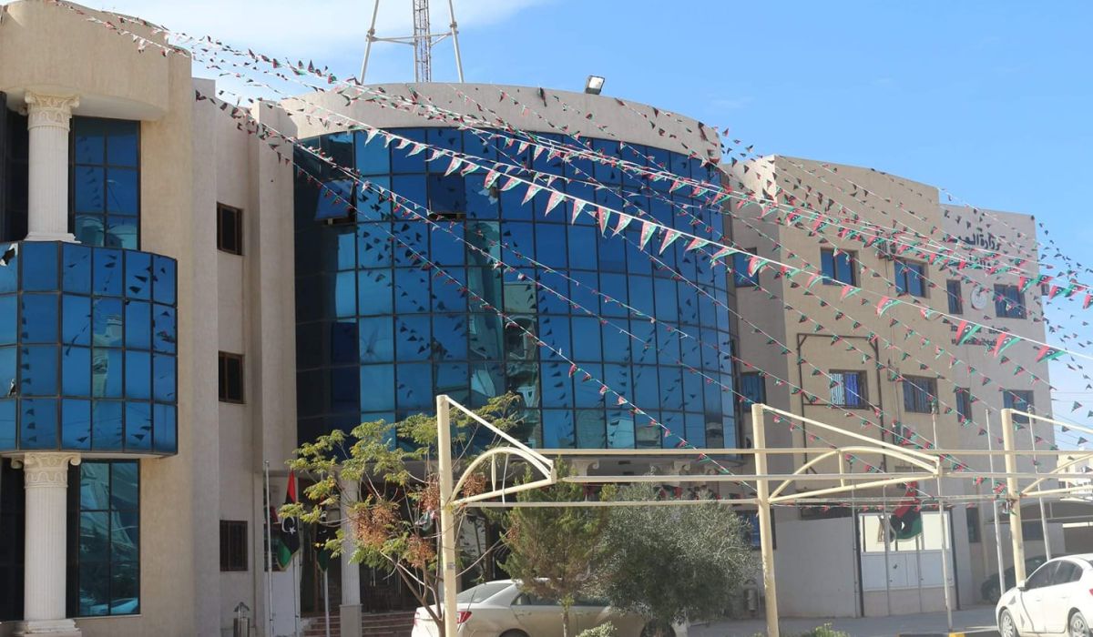 وزارة العمل بحكومة الوفاق تحذر من تشغيل العمالة الأجنبية في المهن المحظور شغلها على غير الليبيين