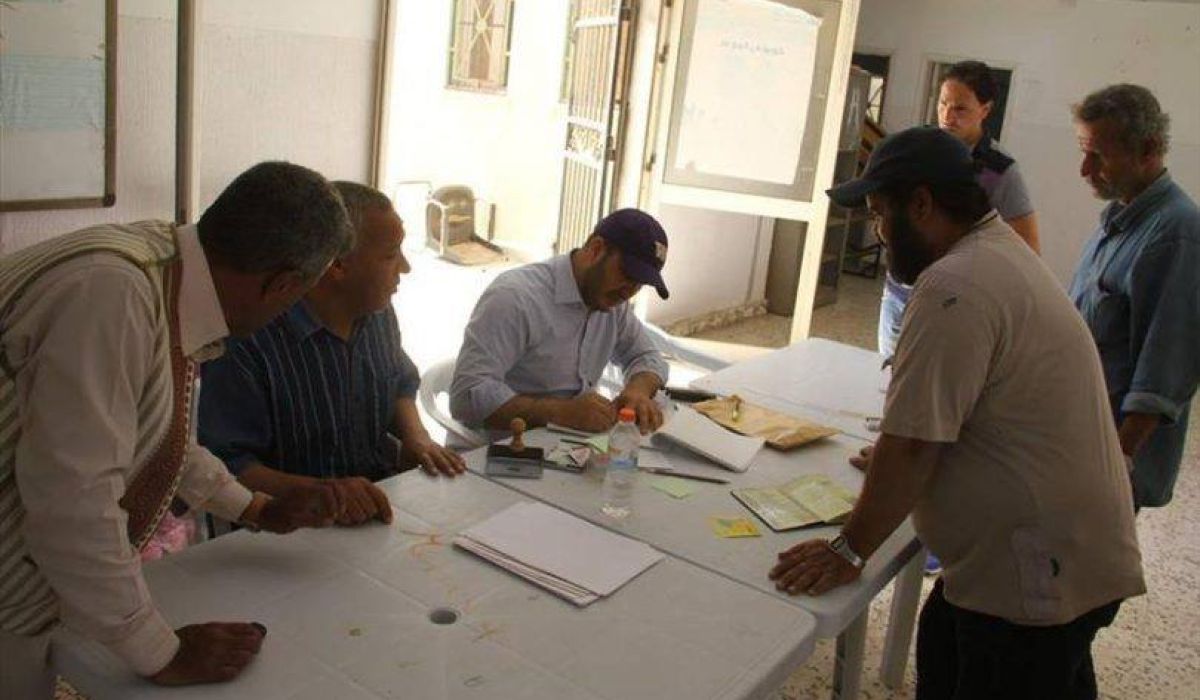 الإنسانية تزور عائلات سرت ...
