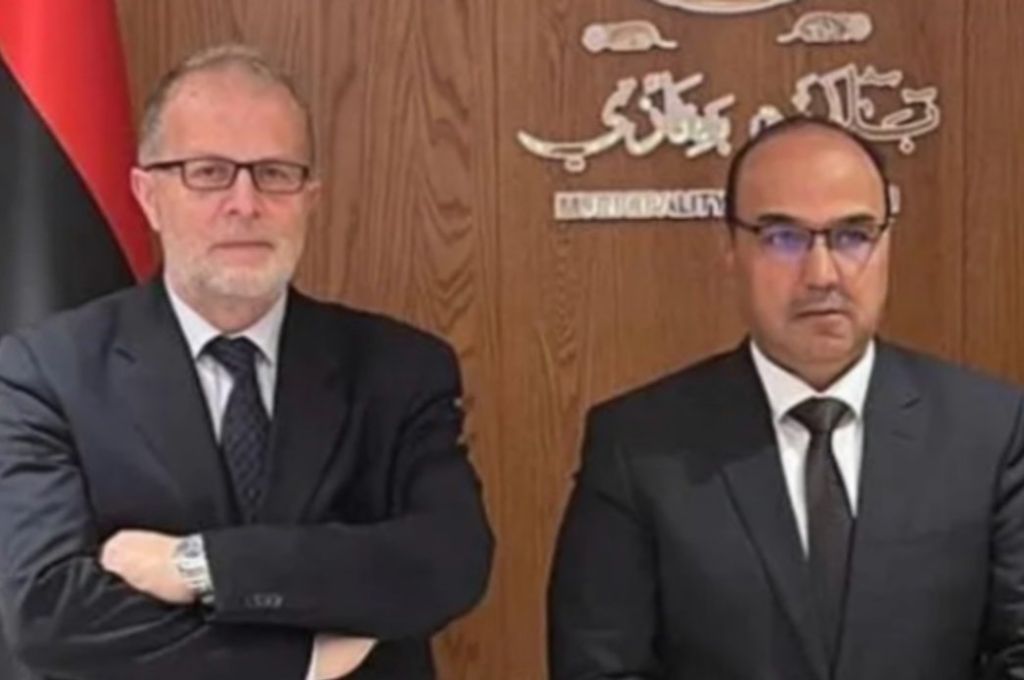 الدبيبة يبحث مع سفير النيجر لدى ليبيا تعزيز العلاقات وضبط الحدود