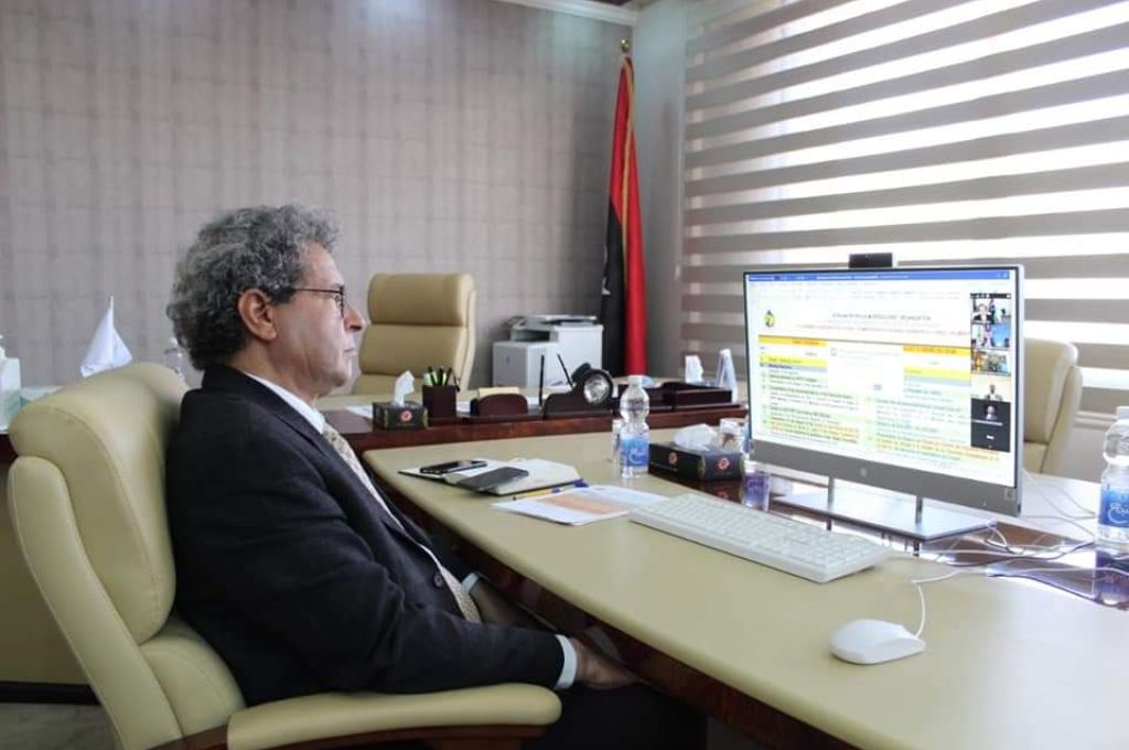 مصدر بديوان المحاسبة: نقاشات وإختلافات في الأراء حيال قرار "المسلاتي" بتجميد حسابات الرسوم على مبيعات النقد الأجنبي.. وهذه أسبابه