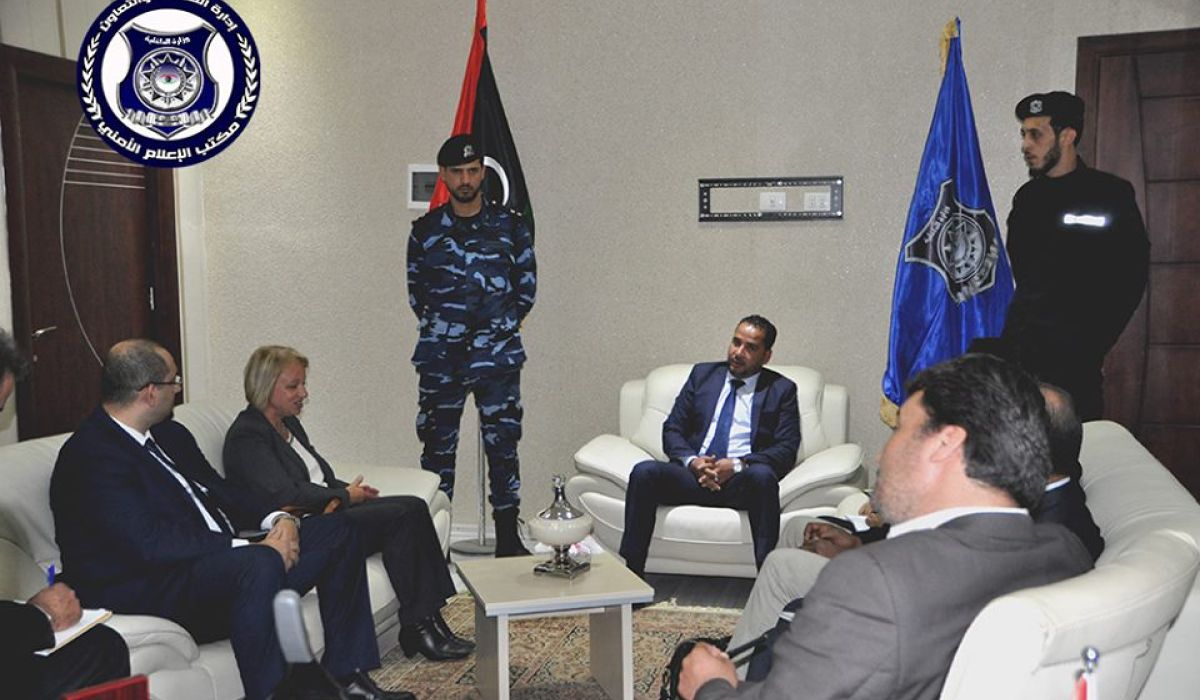 وكيل وزارة الداخلية لشؤون الهجرة يلتقي مع بعثة الإتحاد الأوروبي 