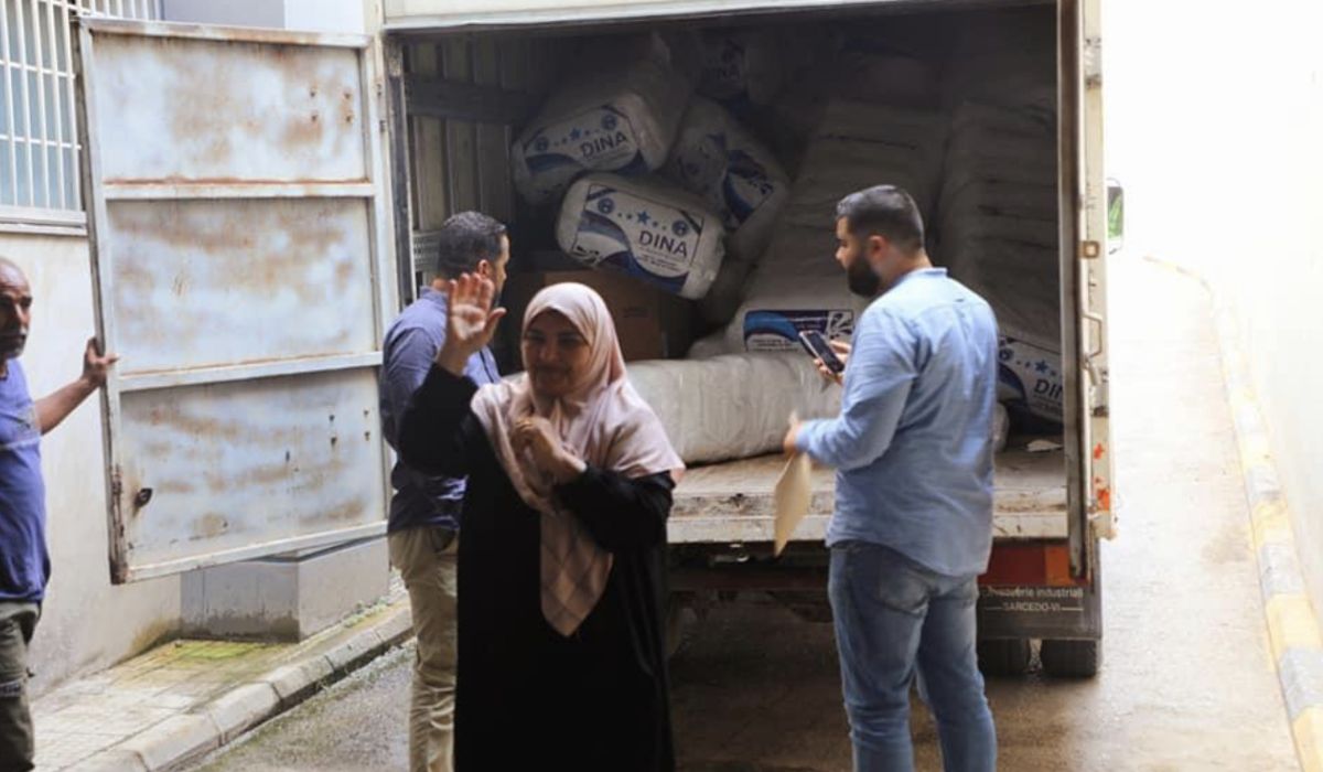 بعد زيارتها للمصابين نتاج حادثة "بنت بيه" .. وزيرة الشؤون الاجتماعية تبادر بإرسال عدد من الإحتياجات