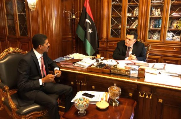 الاتفاق على آلية حصر المشروعات المتوقفة في قطاع السياحة
