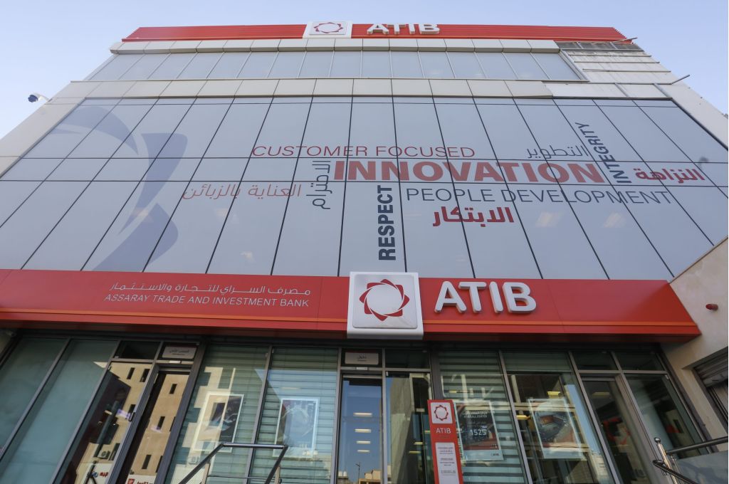 "المبروك" يبحث الصعوبات التي تواجه مصلحة الأملاك العامة