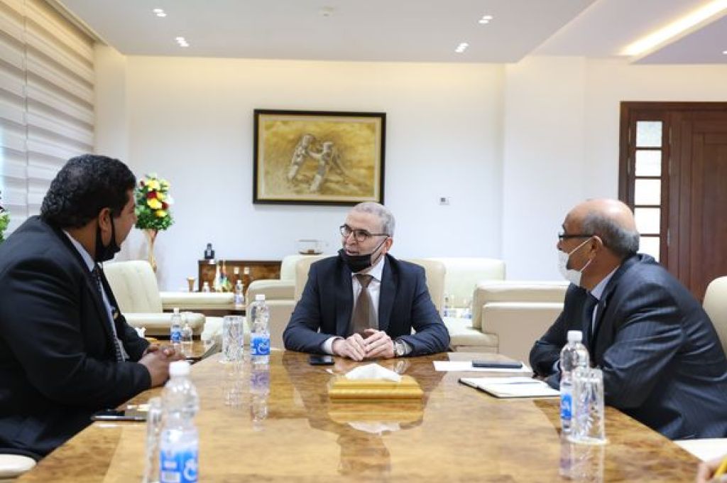 معيتيق يبحث في موسكو مستجدات الحوار الليبي وعودة الشركات الروسية