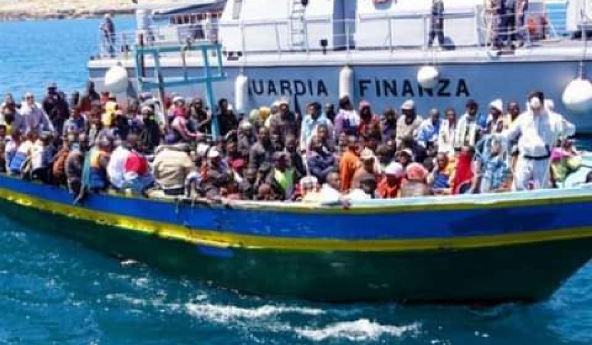 إندبندنت : اتهام مصري بتهريب مهاجرين من ليبيا إلى مالطا بطريقه غير مشروعة